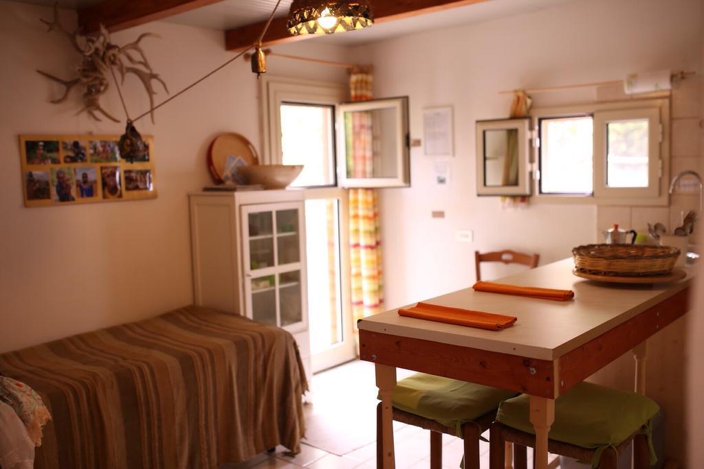 Bed and Breakfast La Cascata Noci Zimmer foto