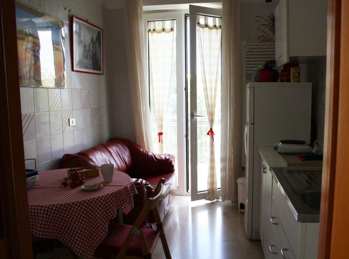 Bed and Breakfast La Cascata Noci Exterior foto